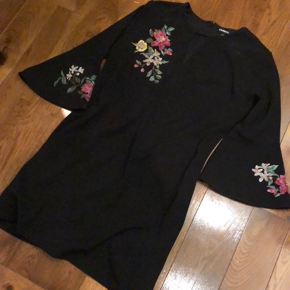 Express Dress - Picture 2 of 5